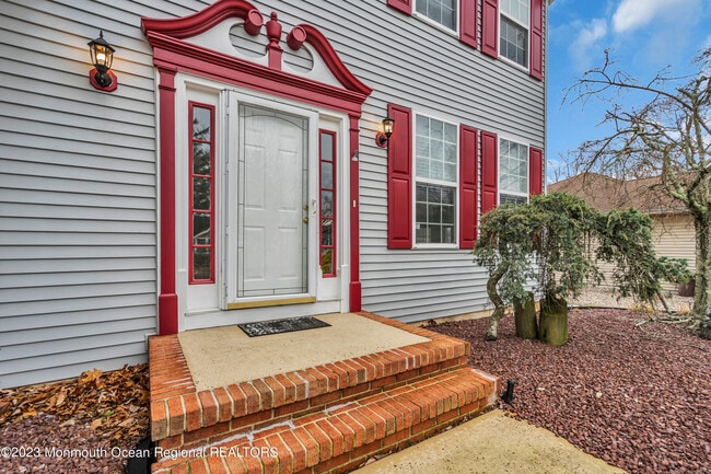 Building Photo - 505 Buhler Ave