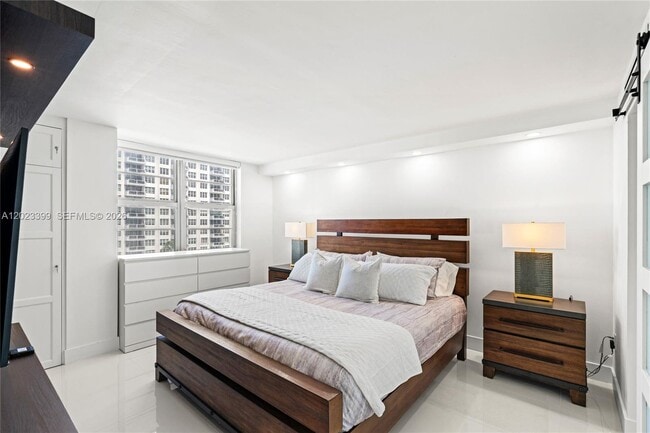 Building Photo - 5701 Collins Ave
