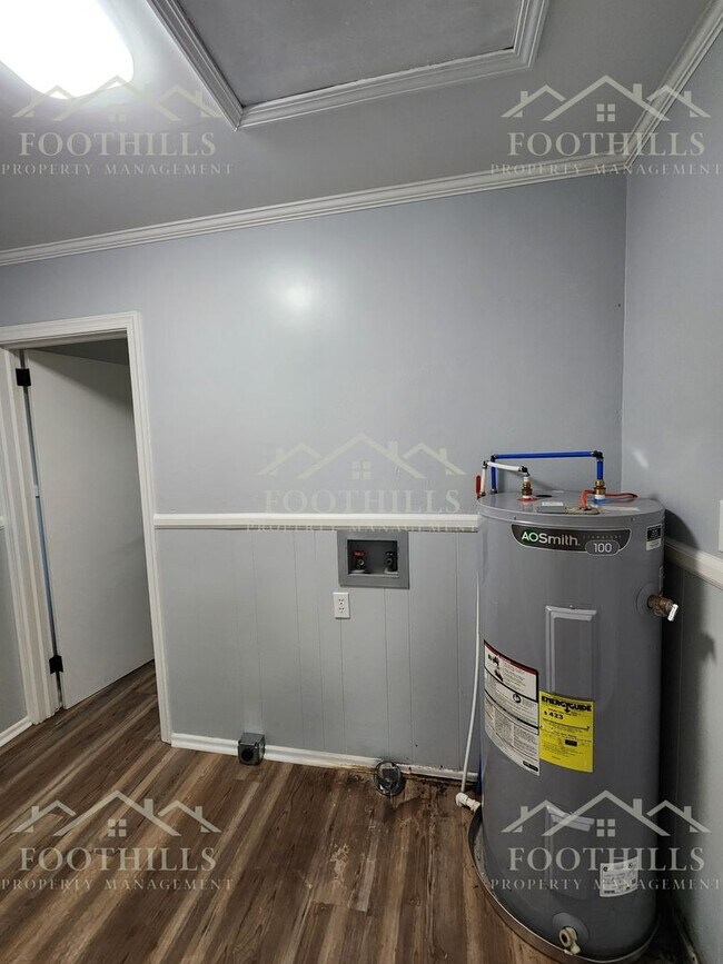 Building Photo - 3311 Berry Ln