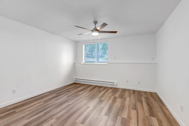Building Photo - Remodeled 1 bed 1 bath condo for rent at V...