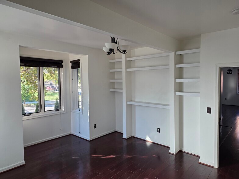 Building Photo - 46 N St NW