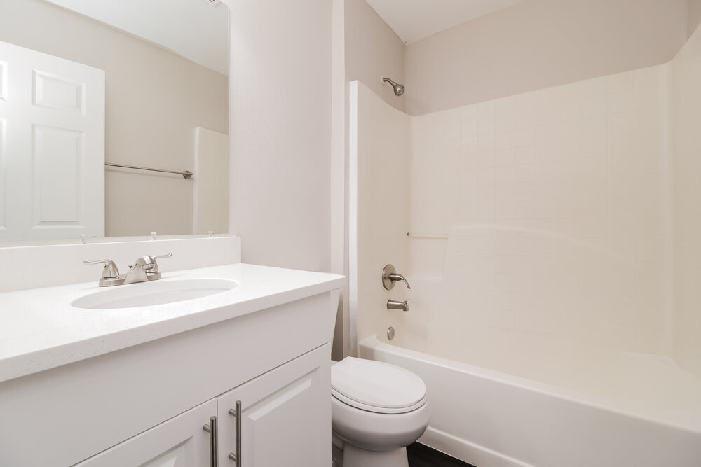 Building Photo - 266 Regal Downs Cir