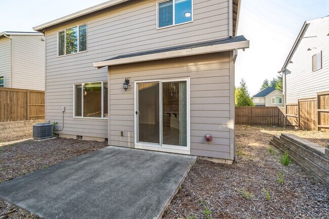 Building Photo - 9745 SW 171st Ave