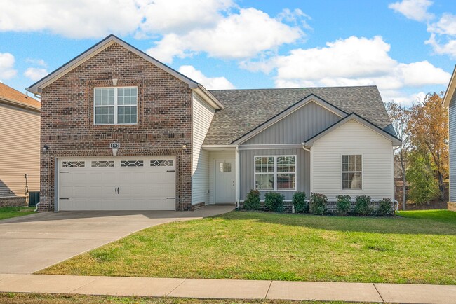 Primary Photo - 1062 Whitney Dr