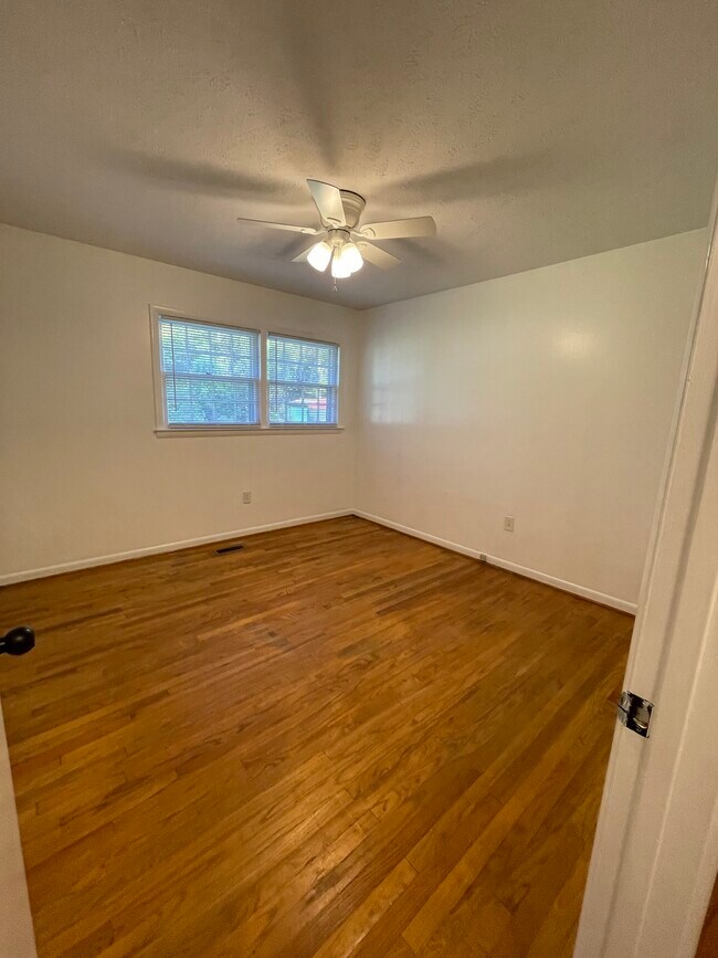 Bedroom #1 - 15521 Calhoun Road