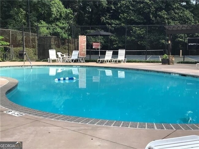 Building Photo - 2185 Palmyra Dr