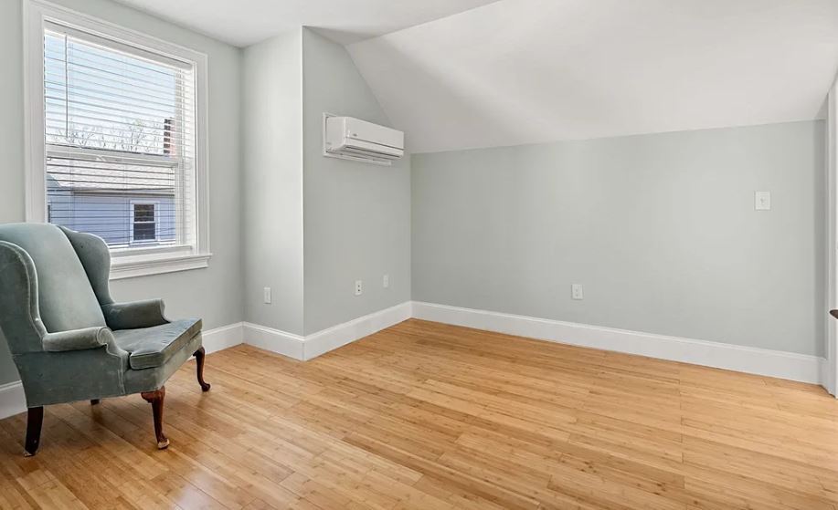 Building Photo - 20 Planters St