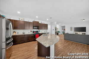 Building Photo - 8147 Sleepy Brook