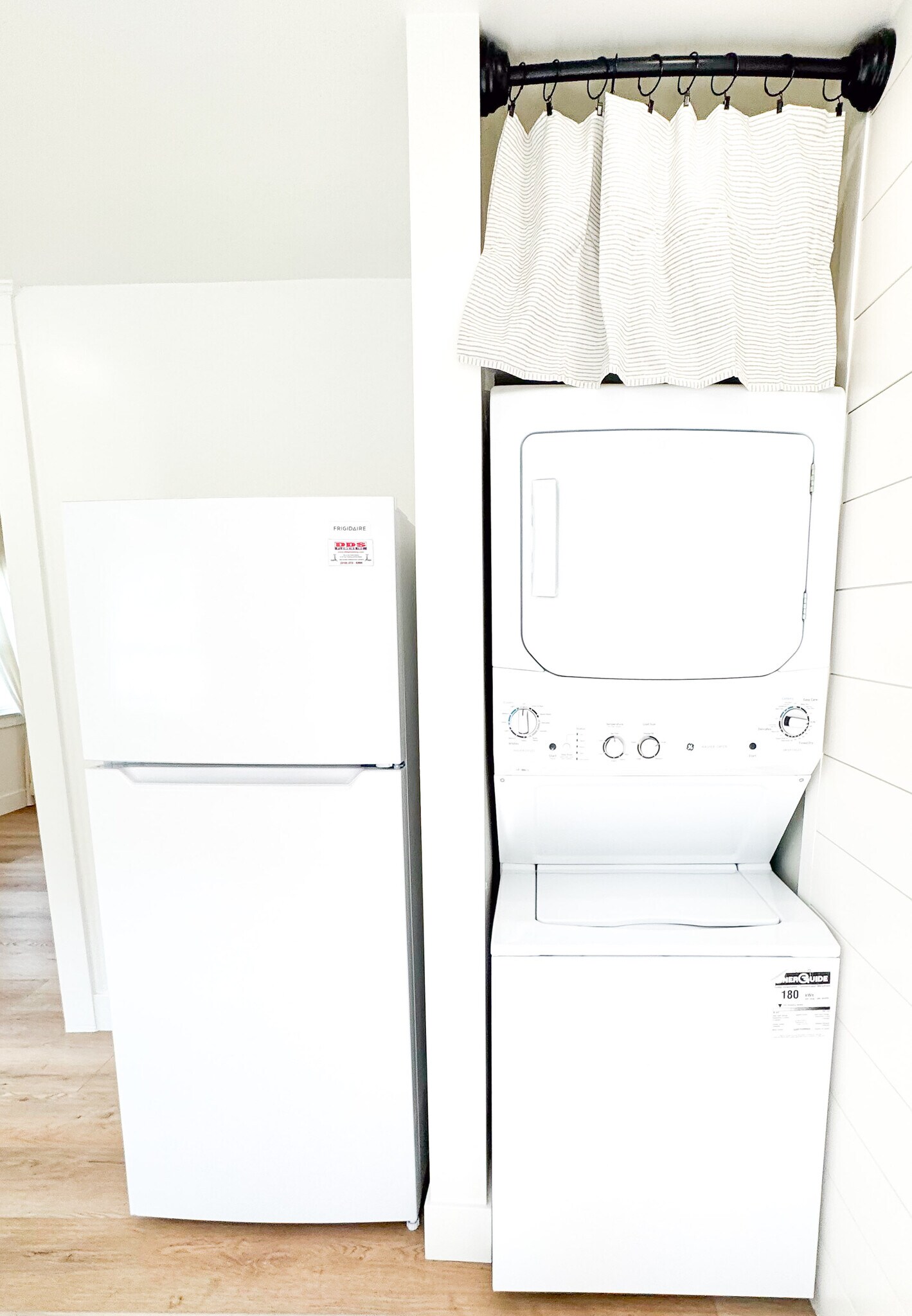 Building Photo - 108 Beryl St