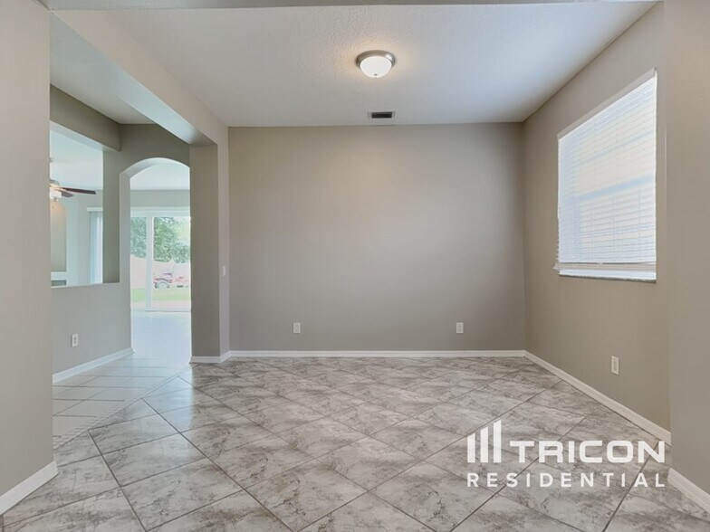 Building Photo - 18840 Narimore Dr