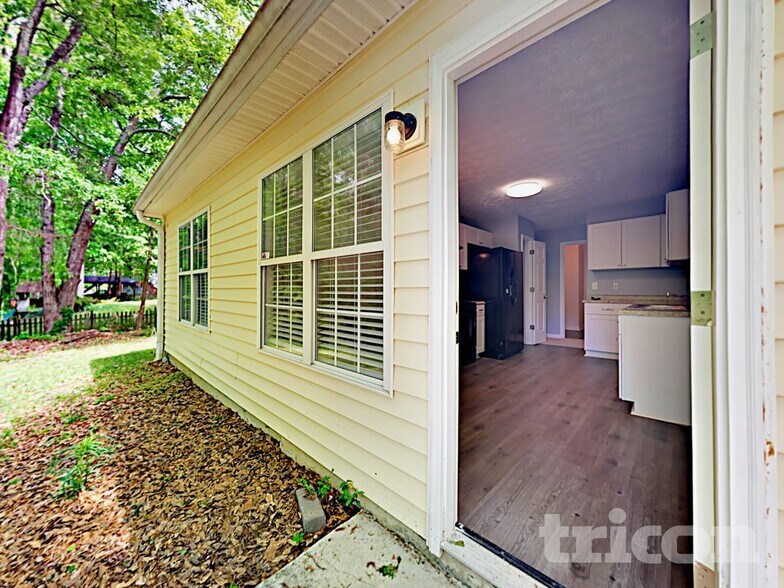 Building Photo - 35 Pooles Bend Way