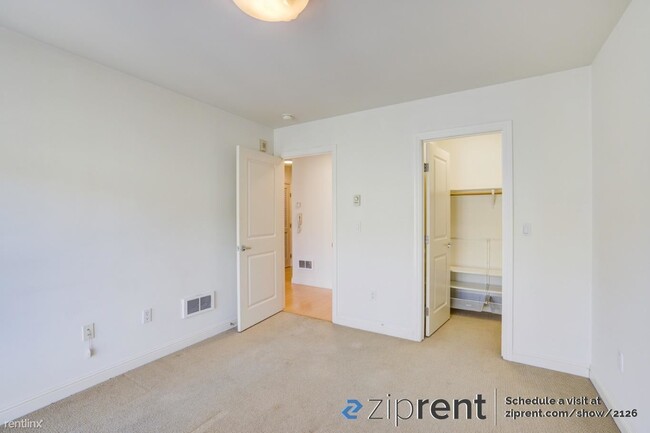 Building Photo - 1 br, 1 bath Condo - 470 Clementina Street...