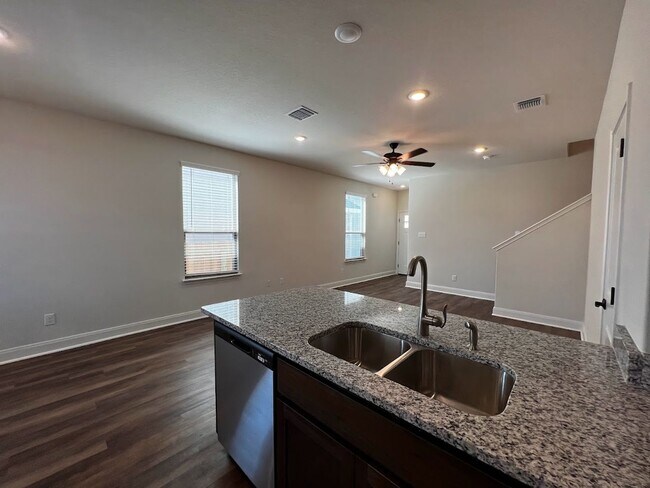 Building Photo - 13706 Enzo Gate