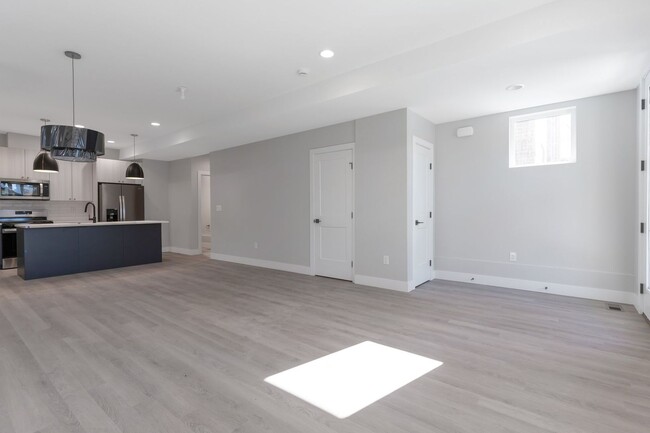 Building Photo - **NEW Spacious 3 Bedroom Townhome in Denve...