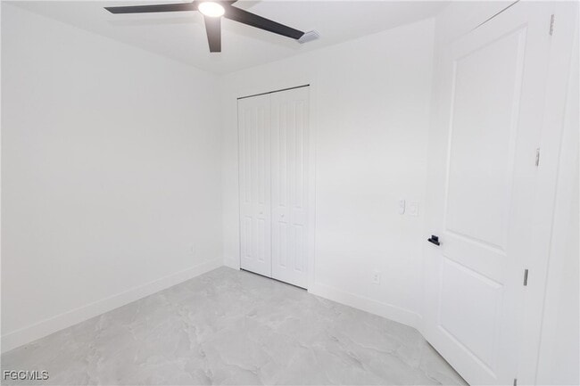 Building Photo - 847 Duplex St E