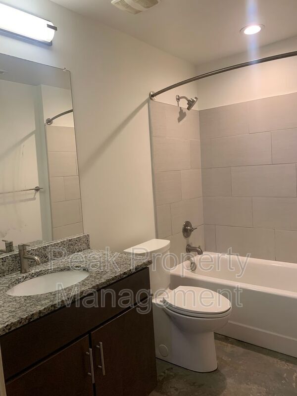 Building Photo - 1315 Hull Street Rd