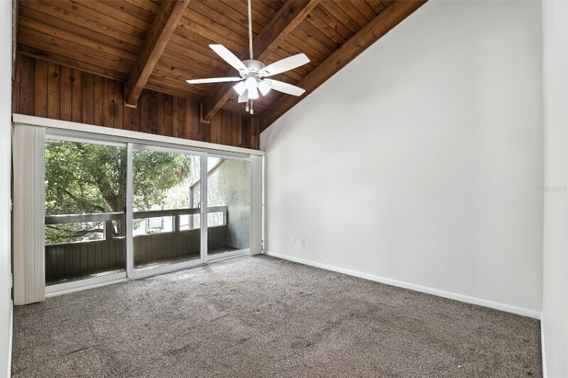 Building Photo - 211 Fairway Dr.