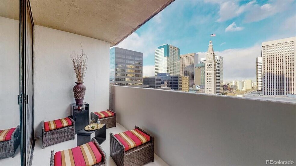 Building Photo - 1020 15th St