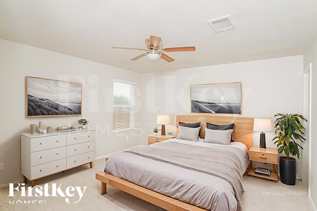 Building Photo - 1936 Heather Glen Dr