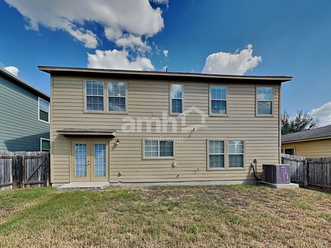 Building Photo - 148 Hinge Chase