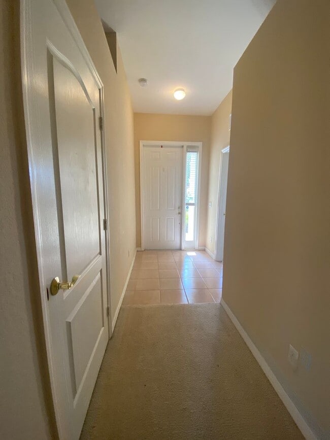 Building Photo - 2677 Blue Cypress Lake Ct