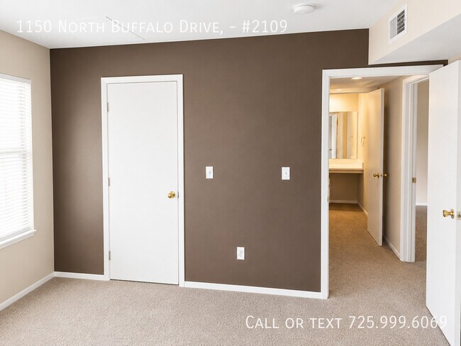 Building Photo - 1150 N Buffalo Dr