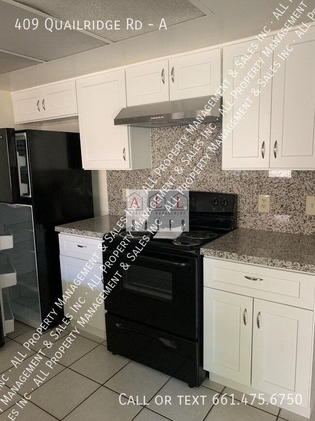 Building Photo - 409 Quailridge Rd