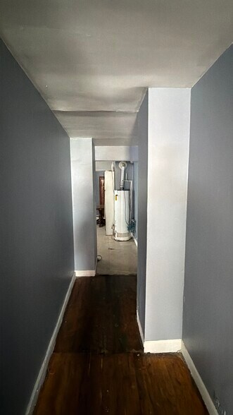 Building Photo - 2153 W 18th St