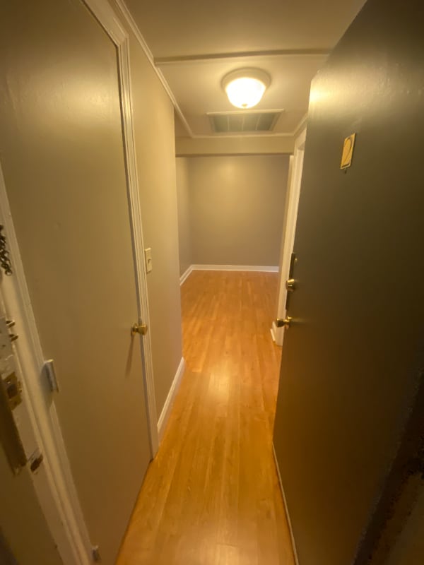 Building Photo - 1862 Beacon St