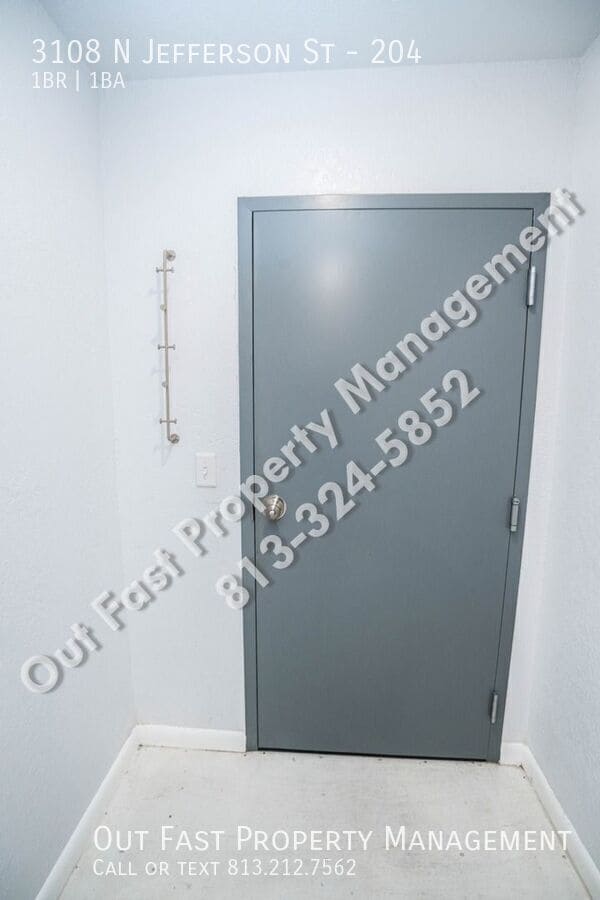 Building Photo - 3108 N Jefferson St