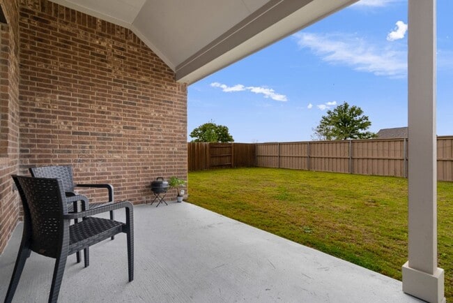Building Photo - 129 Smokebush Trail