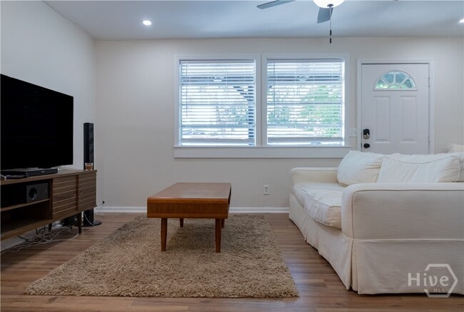 Building Photo - 217 Wesley St