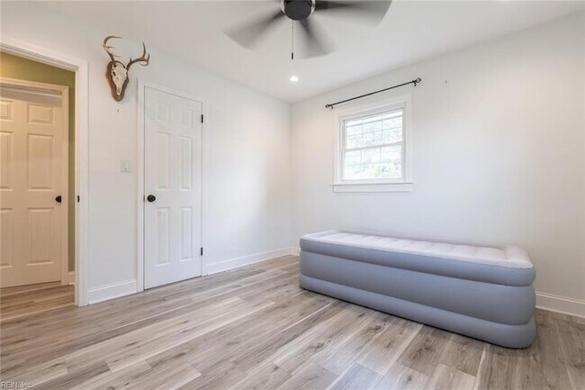 Building Photo - 314 Mohican Dr