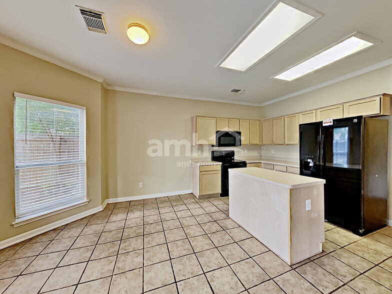 Building Photo - 4103 Chiselhurst