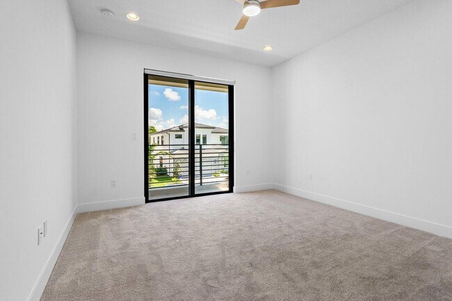 Building Photo - 8311 Essex Country Clb Dr