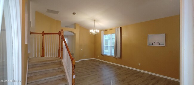 Building Photo - 10542 Castlebar Glen Dr S