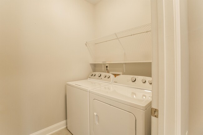 Building Photo - 149 Laurel Hill Pl