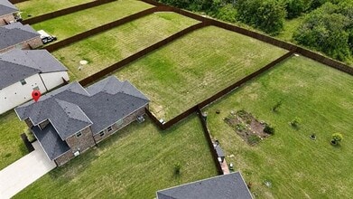 Building Photo - 1404 Citrus Dr