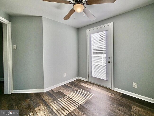 Building Photo - 40 Neeld Ln