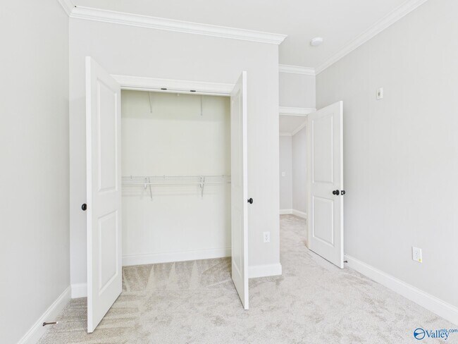 Building Photo - 69 Town Center Dr NW