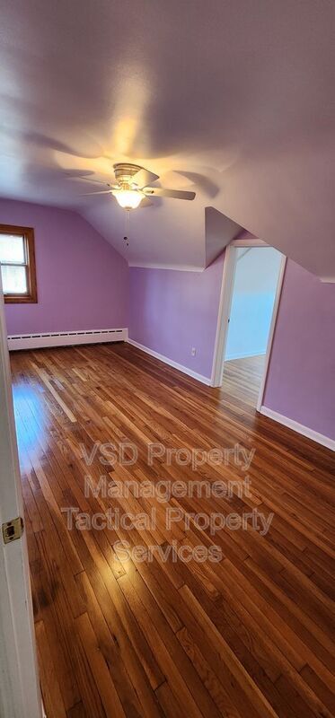 Building Photo - 21329 Lakeshore Blvd