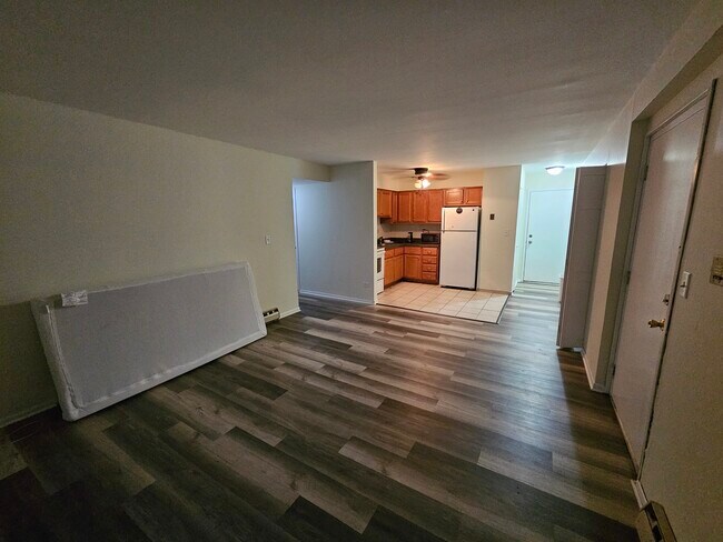 Building Photo - 737 Lippert Ln