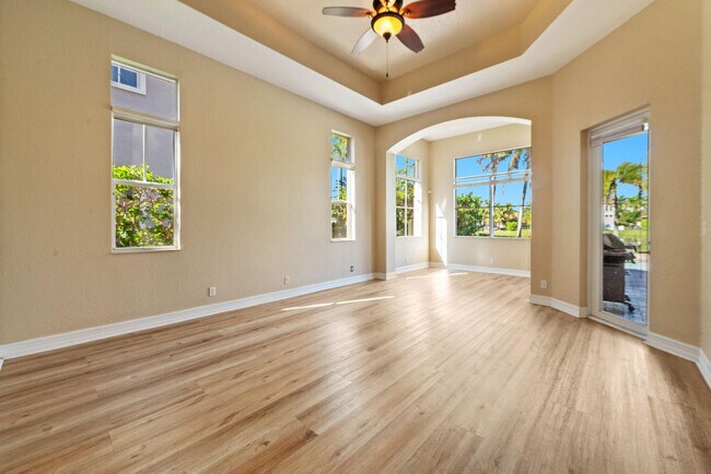 Building Photo - 12225 NW 71st St