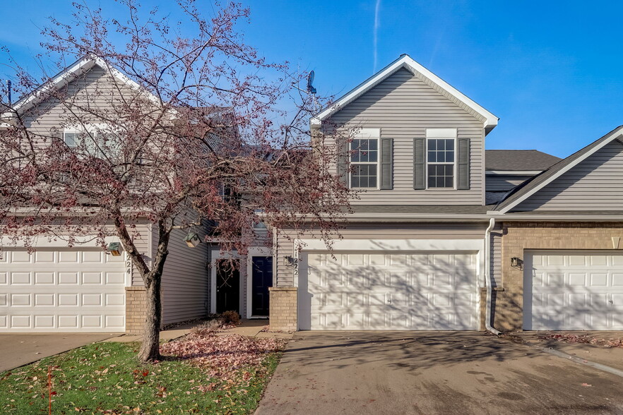 Building Photo - 1222 Bergmann Dr