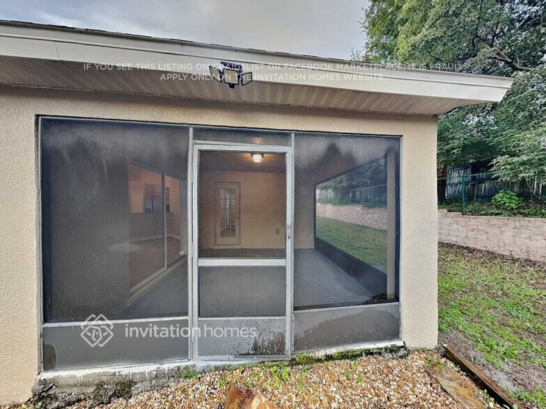 Building Photo - 3155 Lindera Dr