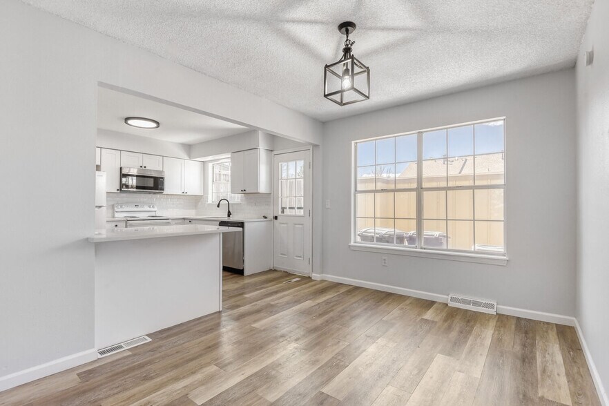 Dining Area - 8780 E Yale Ave