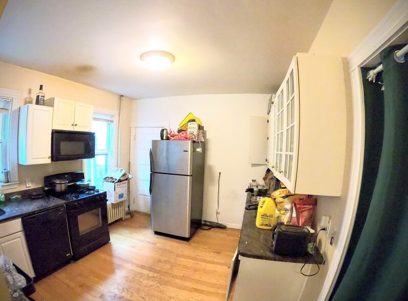 Images are representative samples of the advertised unit. Actual units shown during tours may differ - 90 Fisher Ave