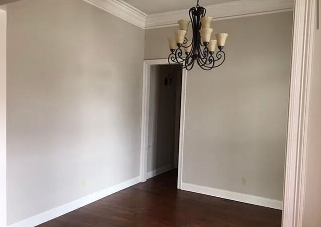 Building Photo - 4-bedroom, 3.5-bathroom home AVAILABLE NOW!