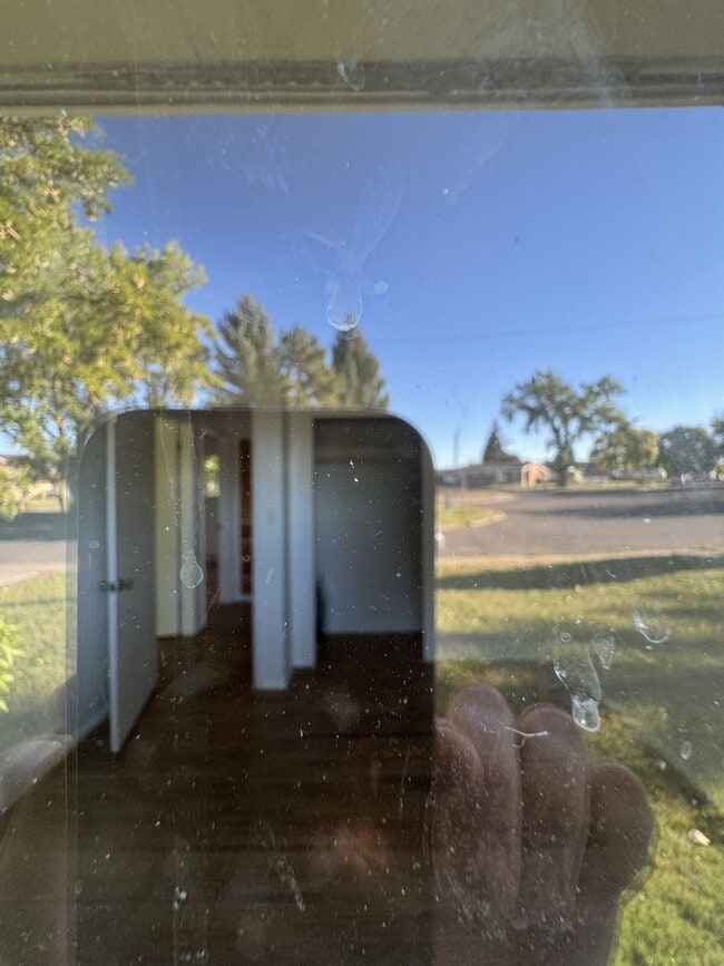 Building Photo - 4170 5th Ave S