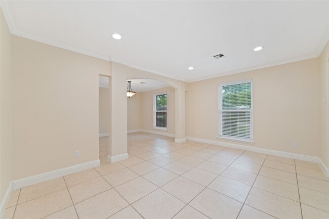 Building Photo - 5643 Cheena Dr